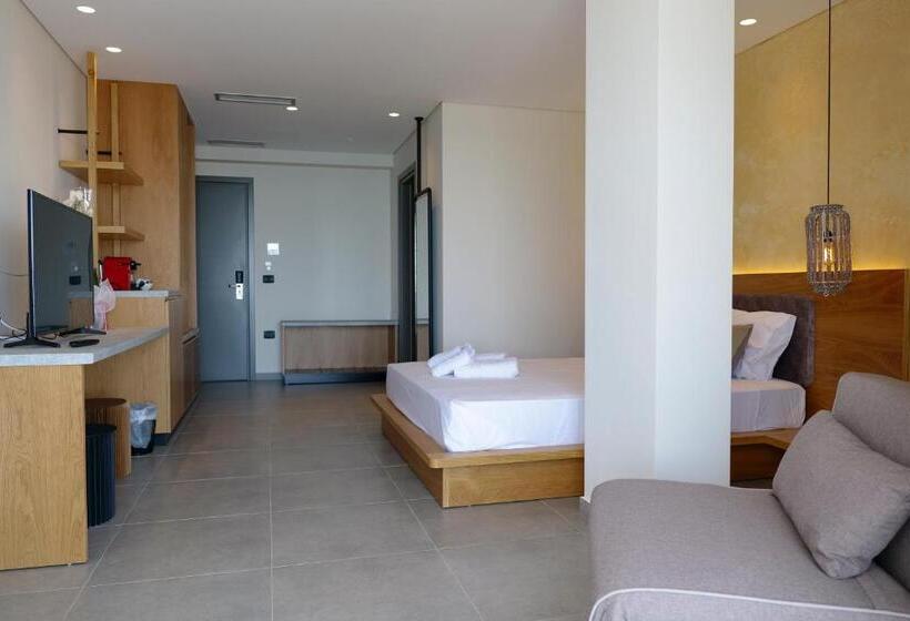 اتاق سه نفره دلوکس با چشمانداز دریا, Da Luz Boutique