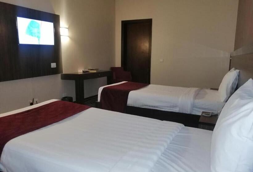 חדר סטנדרט, Hayah Golden