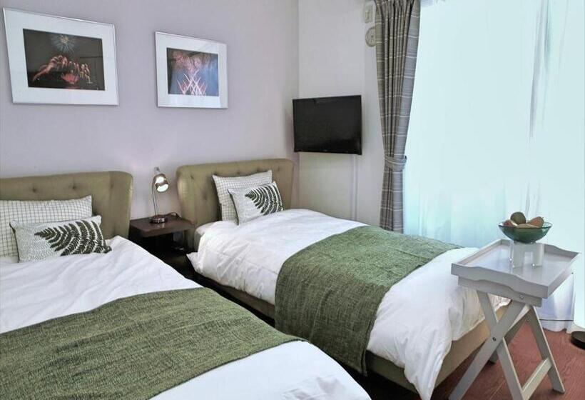 Standard Room, Numero Uno Tokyo