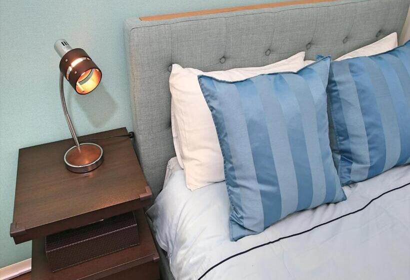 Economy Room, Numero Uno Tokyo