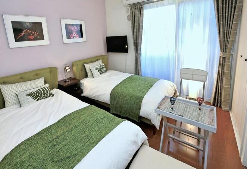 Standard Room, Numero Uno Tokyo