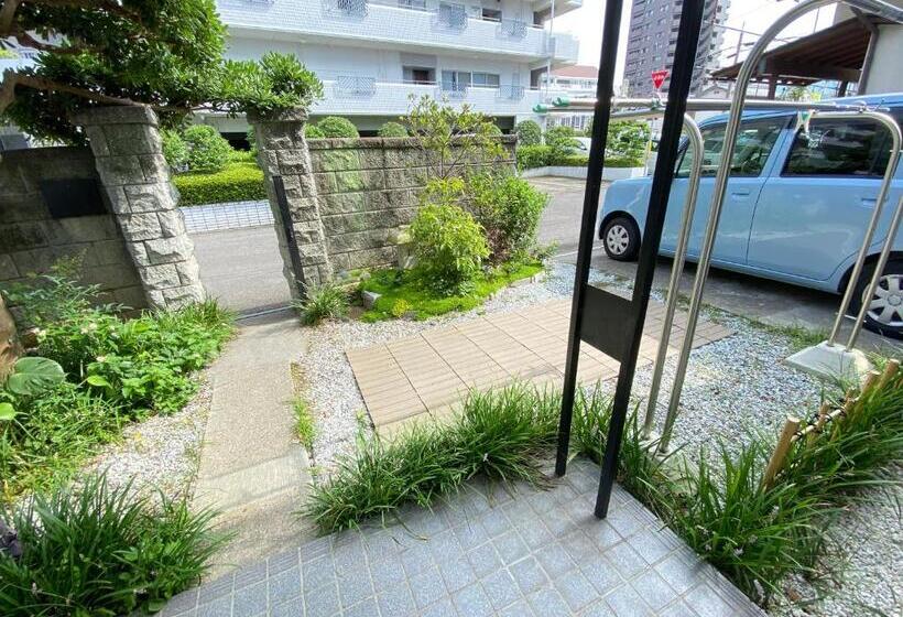 Люкс 2 Спальни, 浜町小院 Guest House