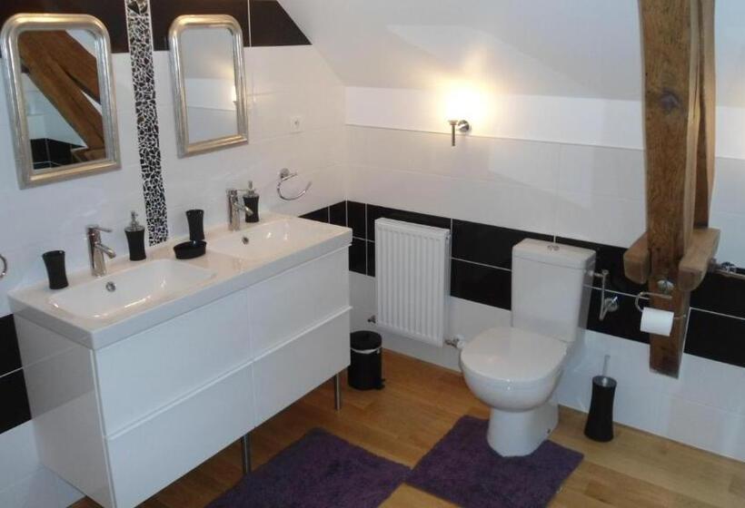 جناح عائلي, Villas De Leypinas B&b