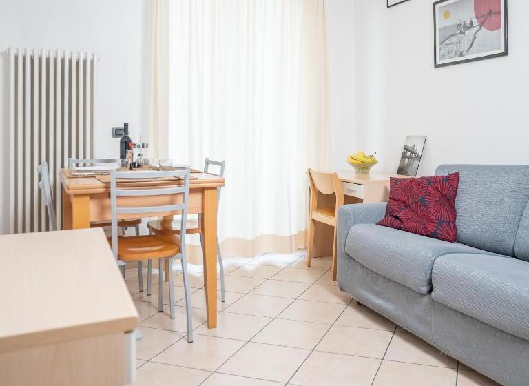 آپارتمان 1 خوابه, Residence L Appartamento