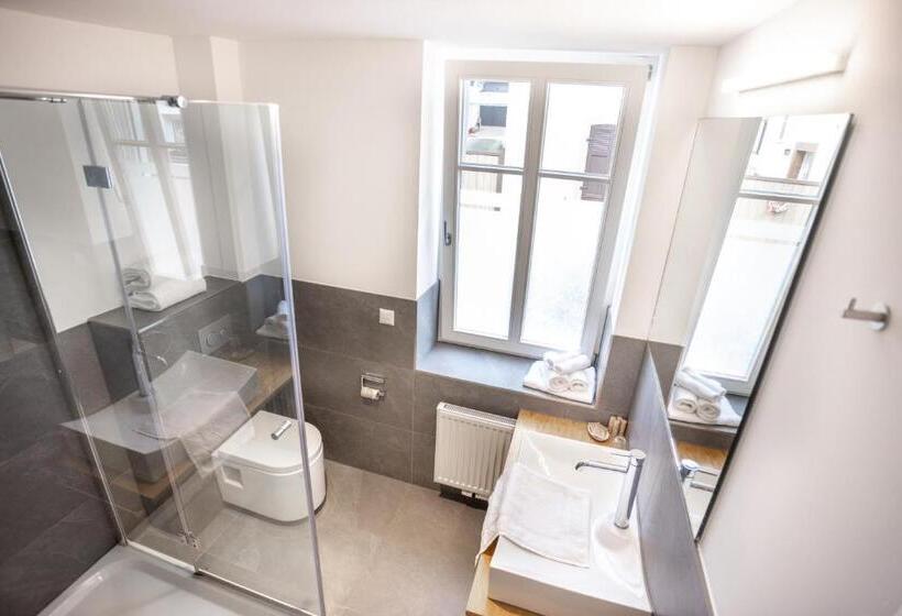 Quarto standard, Schockes Laurentiushof