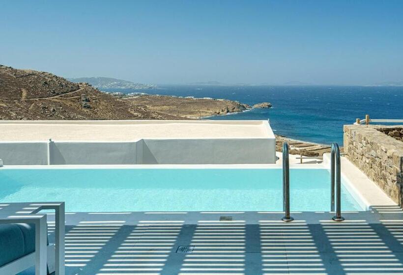 سوییت با چشم‌انداز دریا, Epic Blue Mykonos