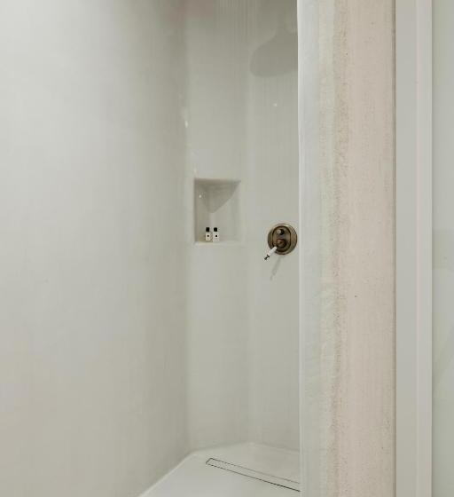 スイート, Winery Hotel 1870