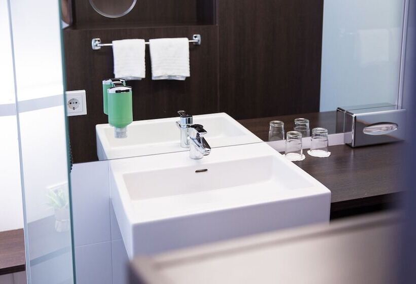 اتاق استاندارد, Arte Hotel Krems