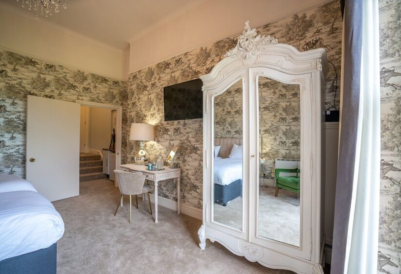 デラックスルーム, Broome Park