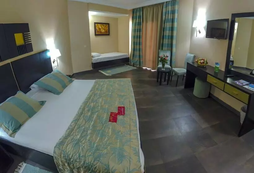 اتاق استاندارد سه نفره, Fiesta Beach Djerba