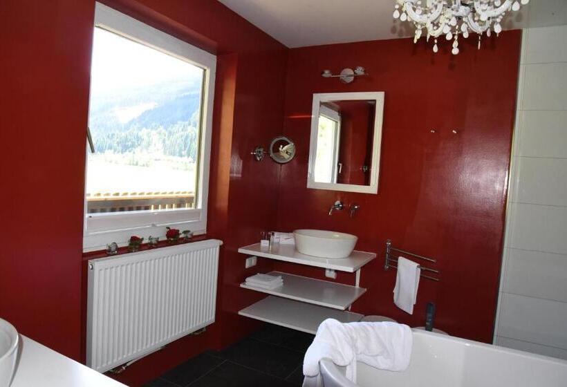 Люкс, Lärchenhof