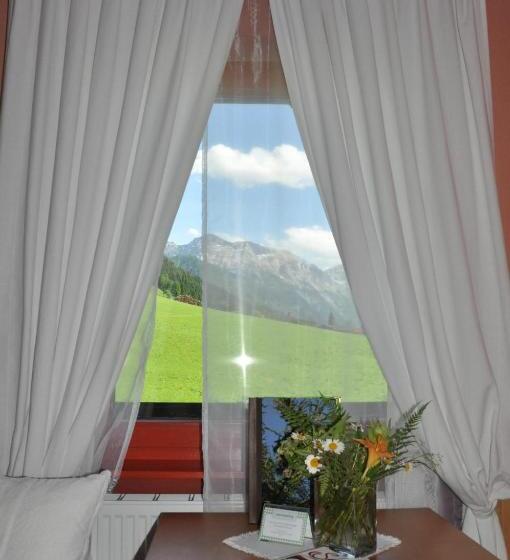 Люкс, Lärchenhof