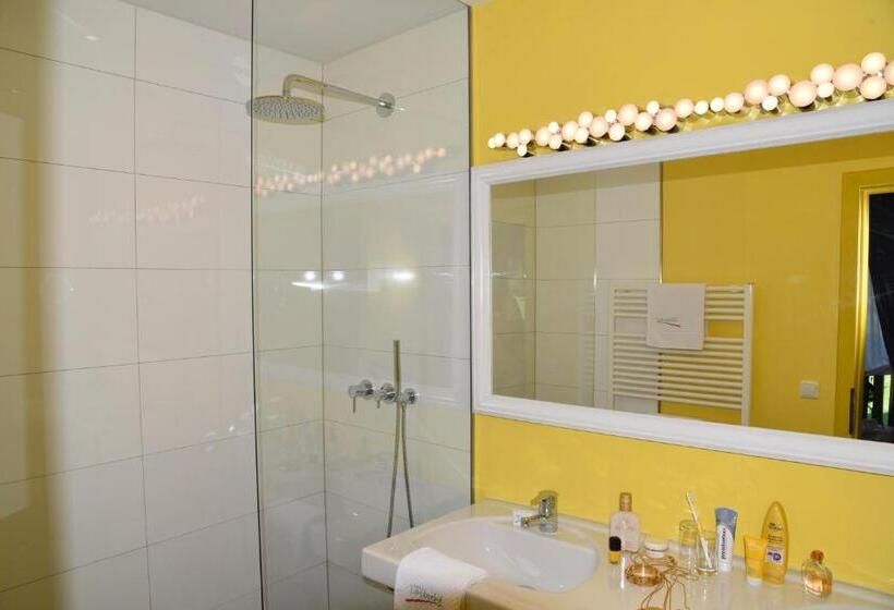 Семейный Полулюкс, Lärchenhof