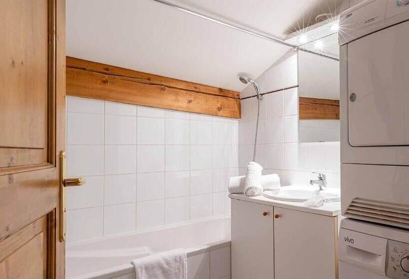 Апартаменты 3 Спальни, Madame Vacances Residence Les Jardins De La Vanoise