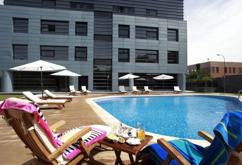 اتاق اجرایی, Nuevo Boston