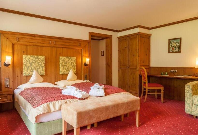 豪华房间, Platzer Superior