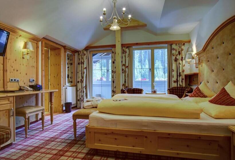 高级大房间, Platzer Superior