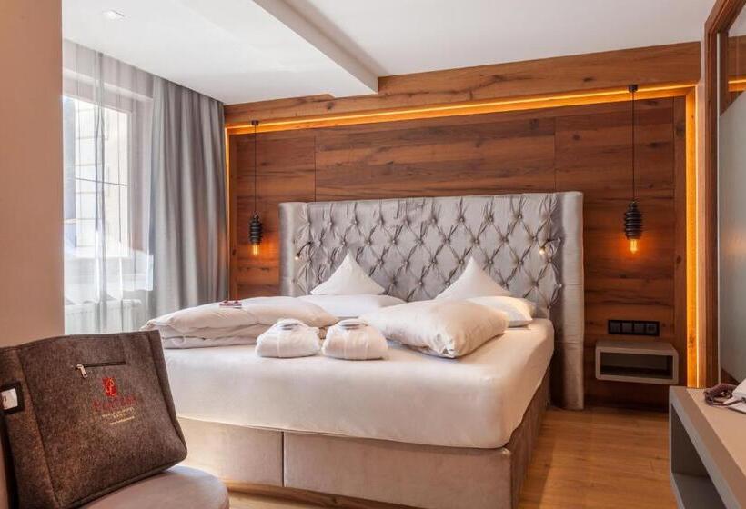 小型套房, Platzer Superior