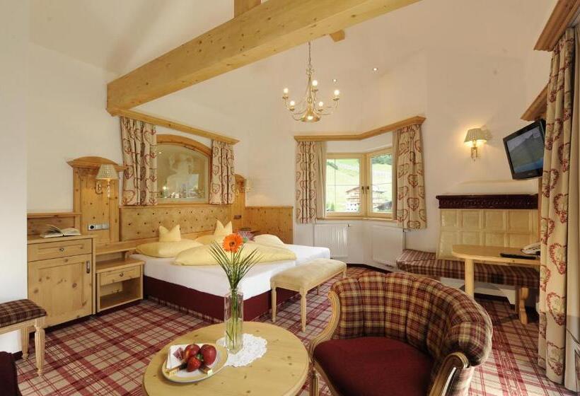 豪华房间, Platzer Superior