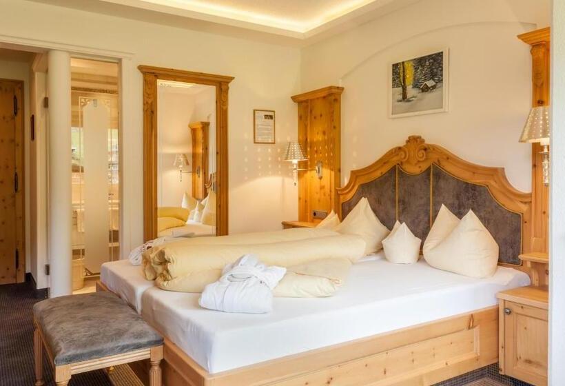 高级大房间, Platzer Superior