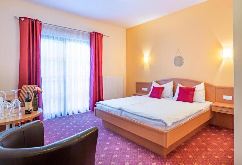 غرفة سوبيريور, Das Blaufränkisch Weinhotel & Restaurant