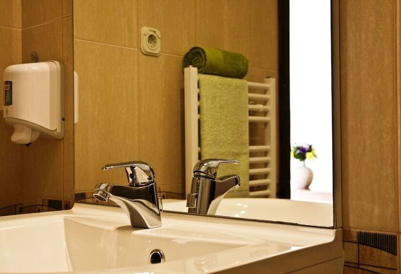 Triple Room Sea View, Villa Diana