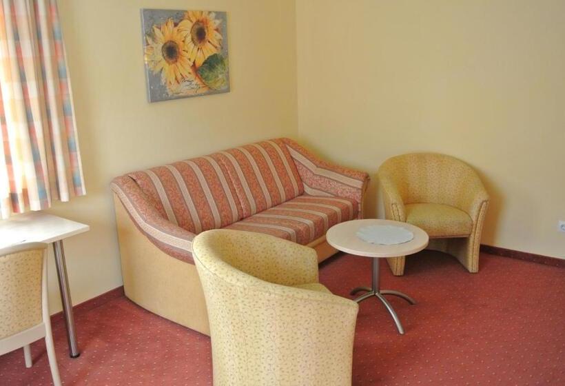 جناح, Landhotel Stofflerwirt