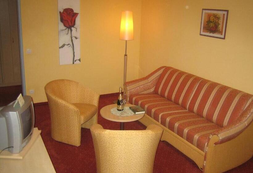 Люкс, Landhotel Stofflerwirt