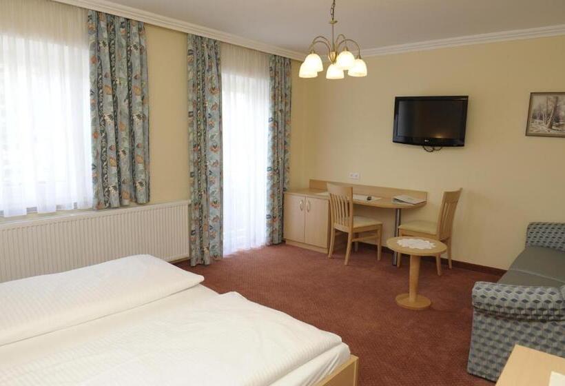 غرفة قياسية رباعية, Landhotel Stofflerwirt