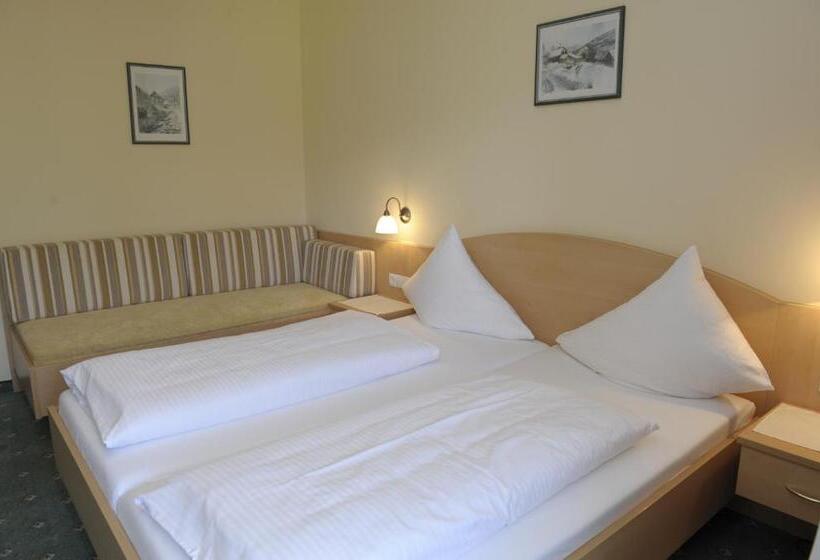 غرفة قياسية ثلاثية, Landhotel Stofflerwirt