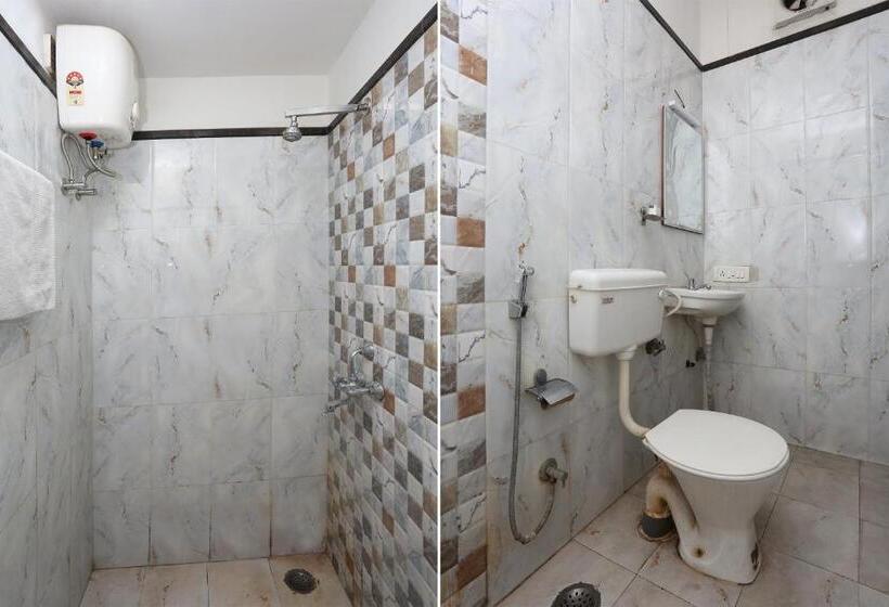 غرفة كلاسيكية ثلاثية, Oyo 2660  Radhe Inn