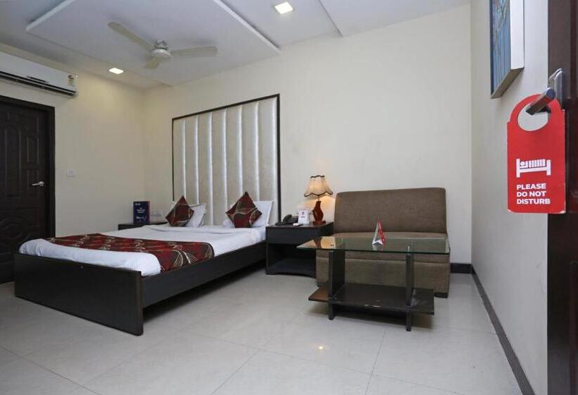 三人经典房间, Oyo 2660  Radhe Inn