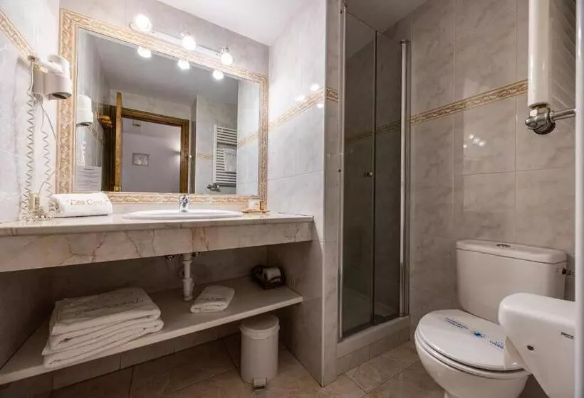 استودیو استاندارد با بالکن, Aparthotel Les Corts