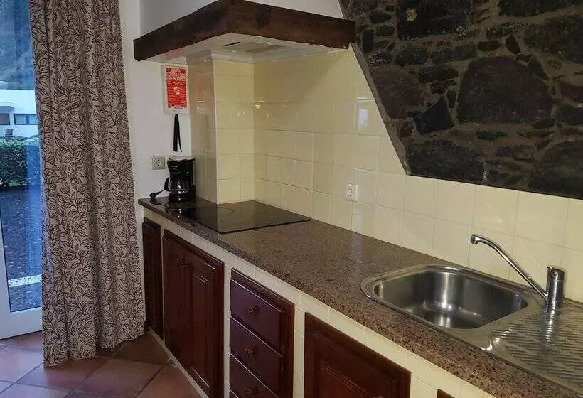 Standard-studio, Casa Da Capelinha