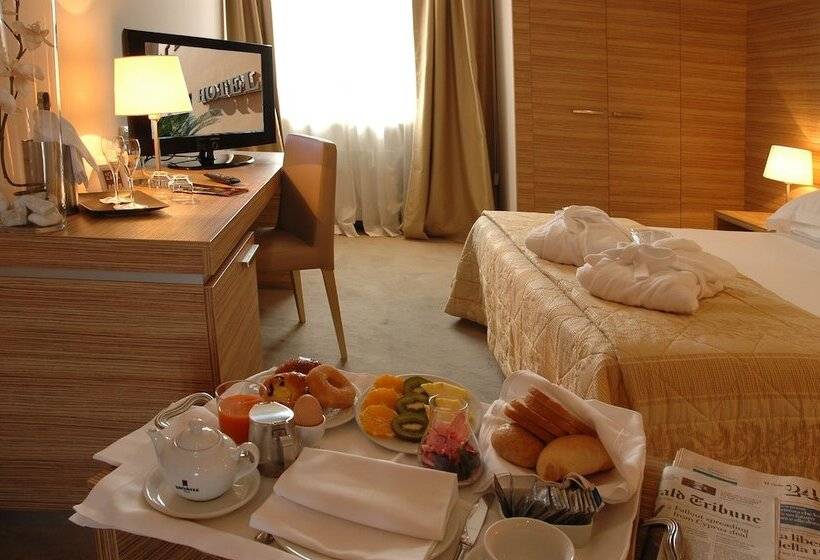 חדר קלאסי לשלושה, Garden Area Roma Eur