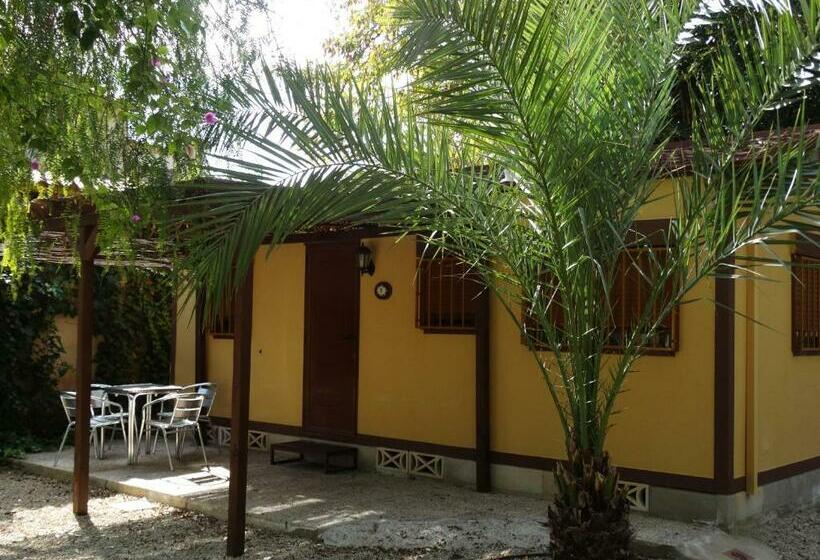 스탠다드 방갈로, Camping Las Palmeras