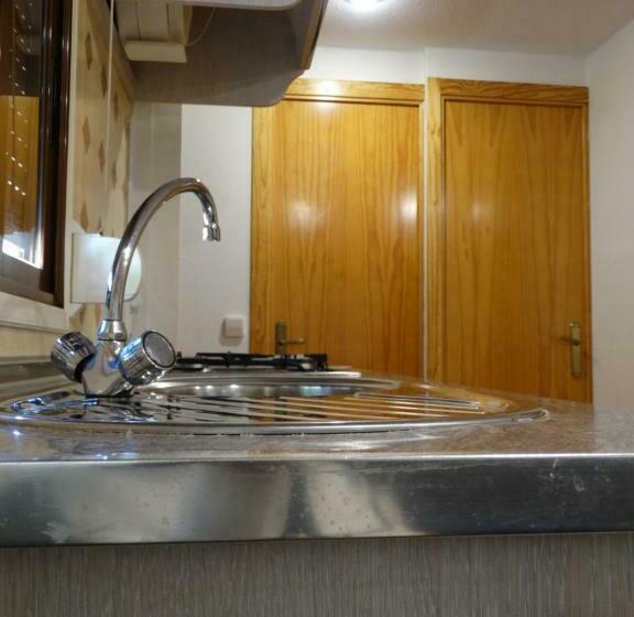 스탠다드 방갈로, Camping Las Palmeras