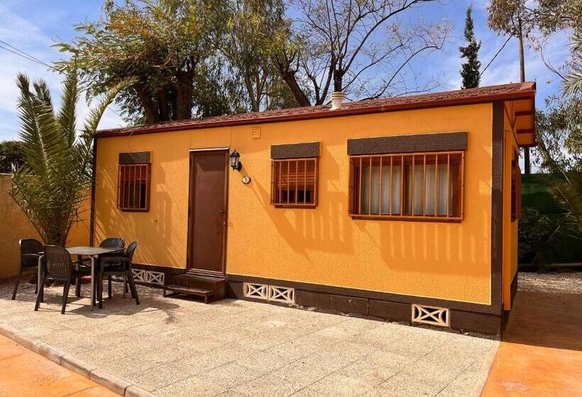 스탠다드 방갈로, Camping Las Palmeras