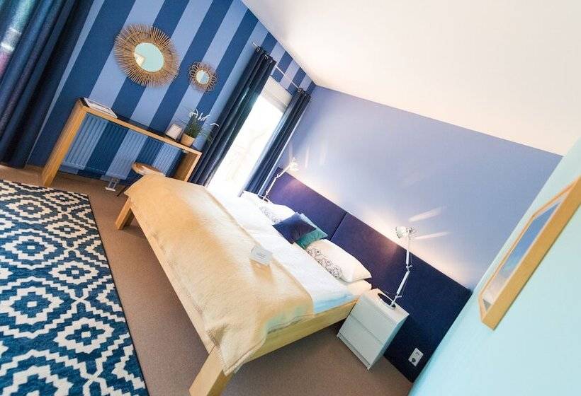 غرفة قياسية, Das Eisenberg