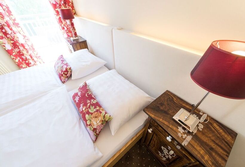 غرفة قياسية, Das Eisenberg