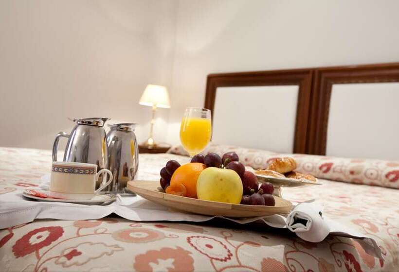 اتاق استاندارد, Don Pio