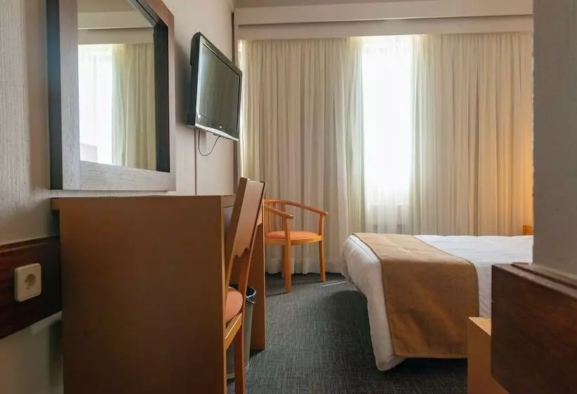 اتاق استاندارد یک نفره, Eurosol Leiria & Jardim