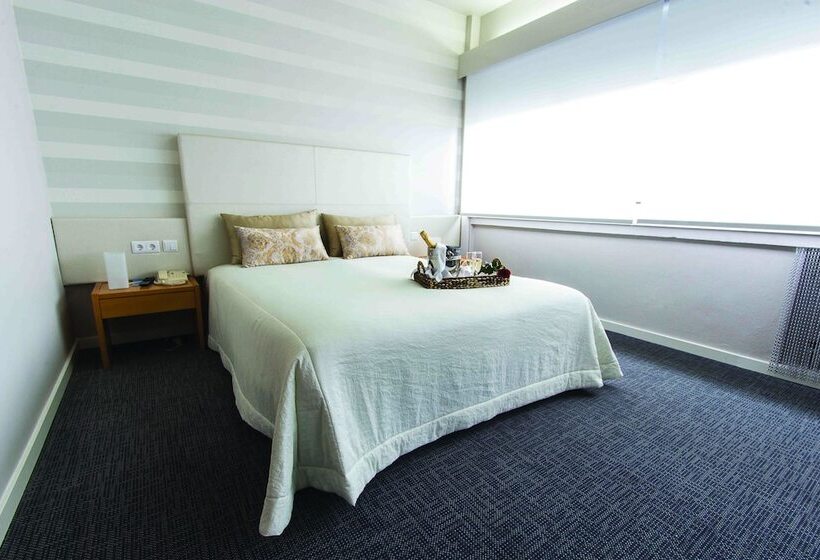 جناح, Eurosol Leiria & Jardim