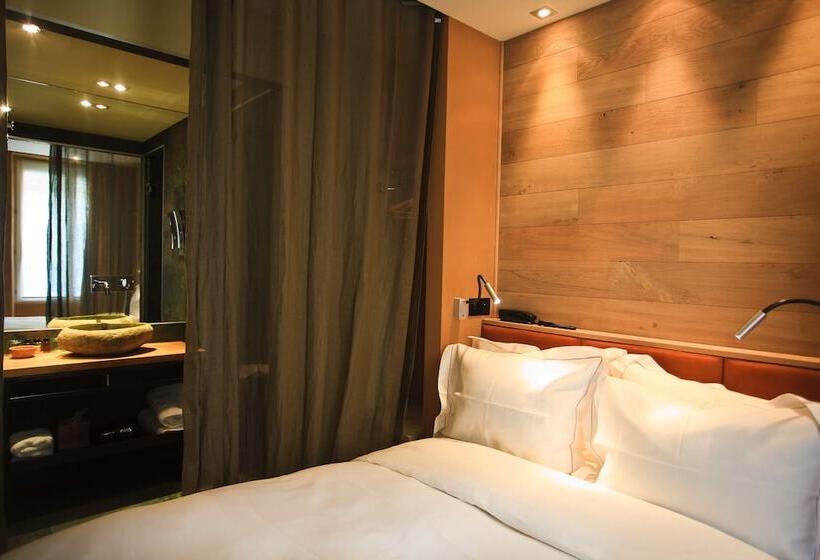 スタンダードルーム, Hidden