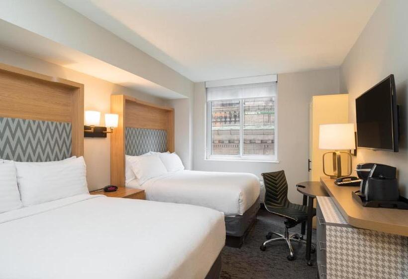 带2个双人床的标准工作室, Holiday Inn Wall Street, An Ihg