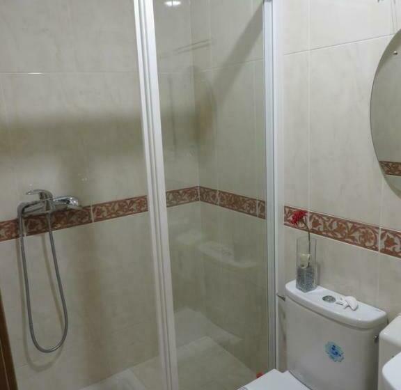 اتاق استاندارد, Toctoc Rooms