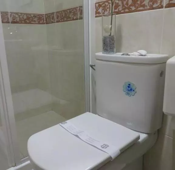 اتاق استاندارد چهار تخته, Toctoc Rooms
