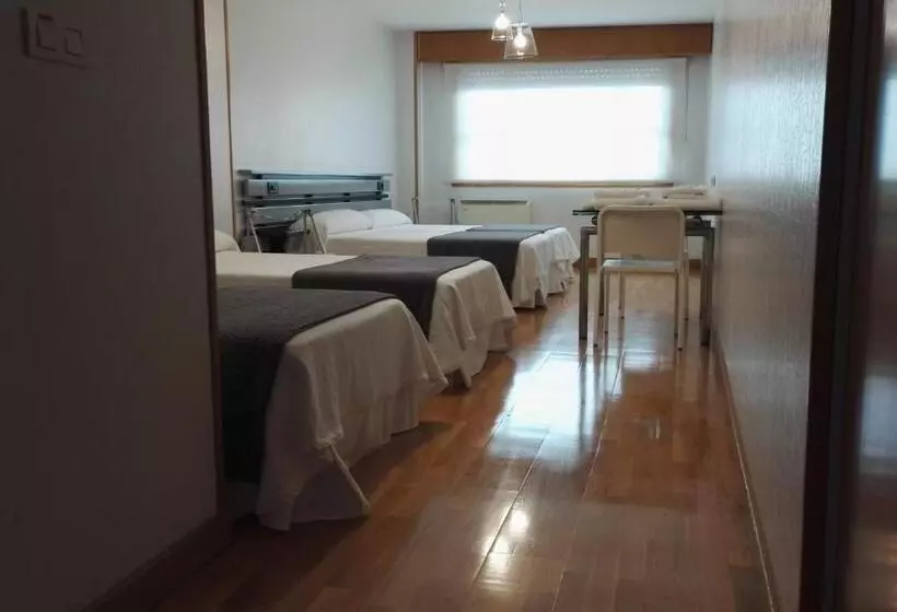 اتاق استاندارد چهار تخته, Toctoc Rooms