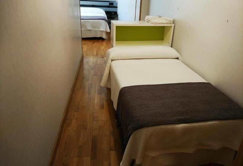 חדר סטנדרט לשלושה, Toctoc Rooms