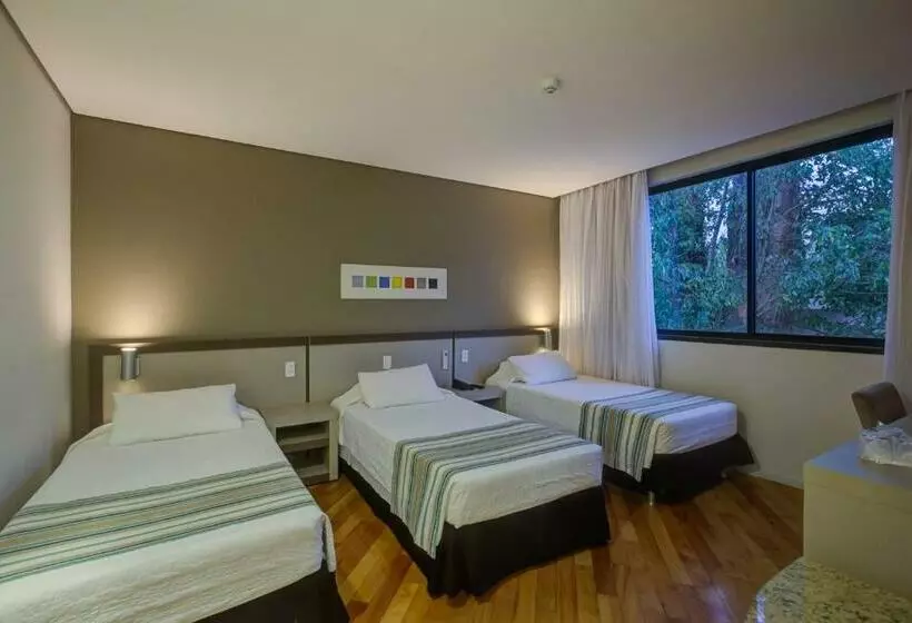 Deluxe Kolmen Hengen Huone, Viale Cataratas Hotel & Eventos